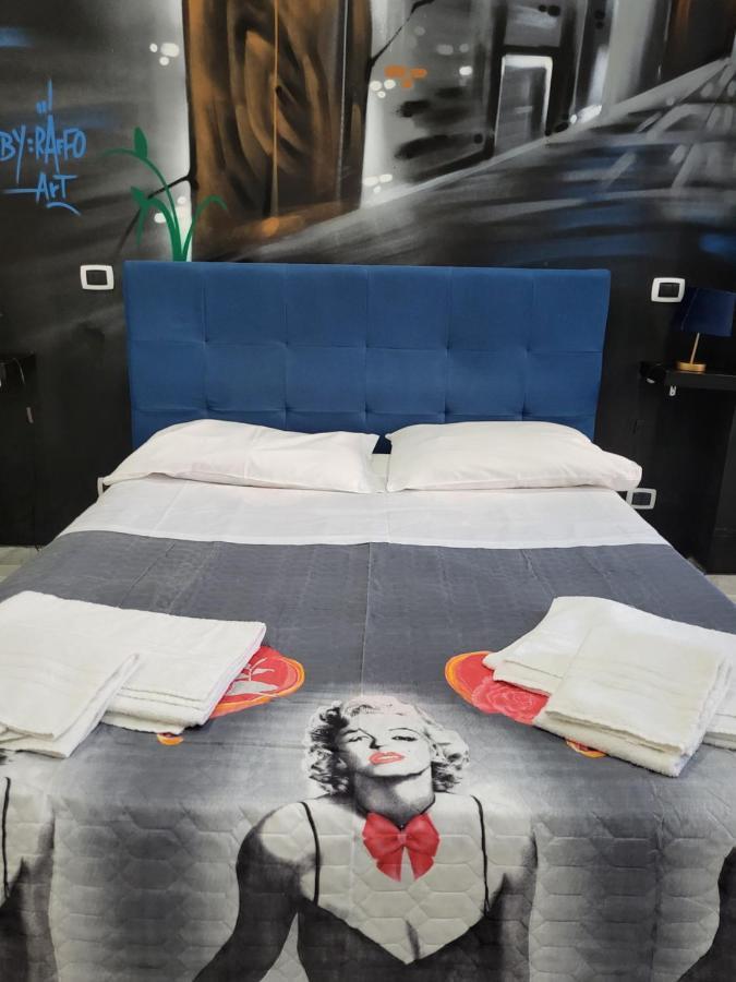 Re Carlo-civico 109 Bed & Breakfast *